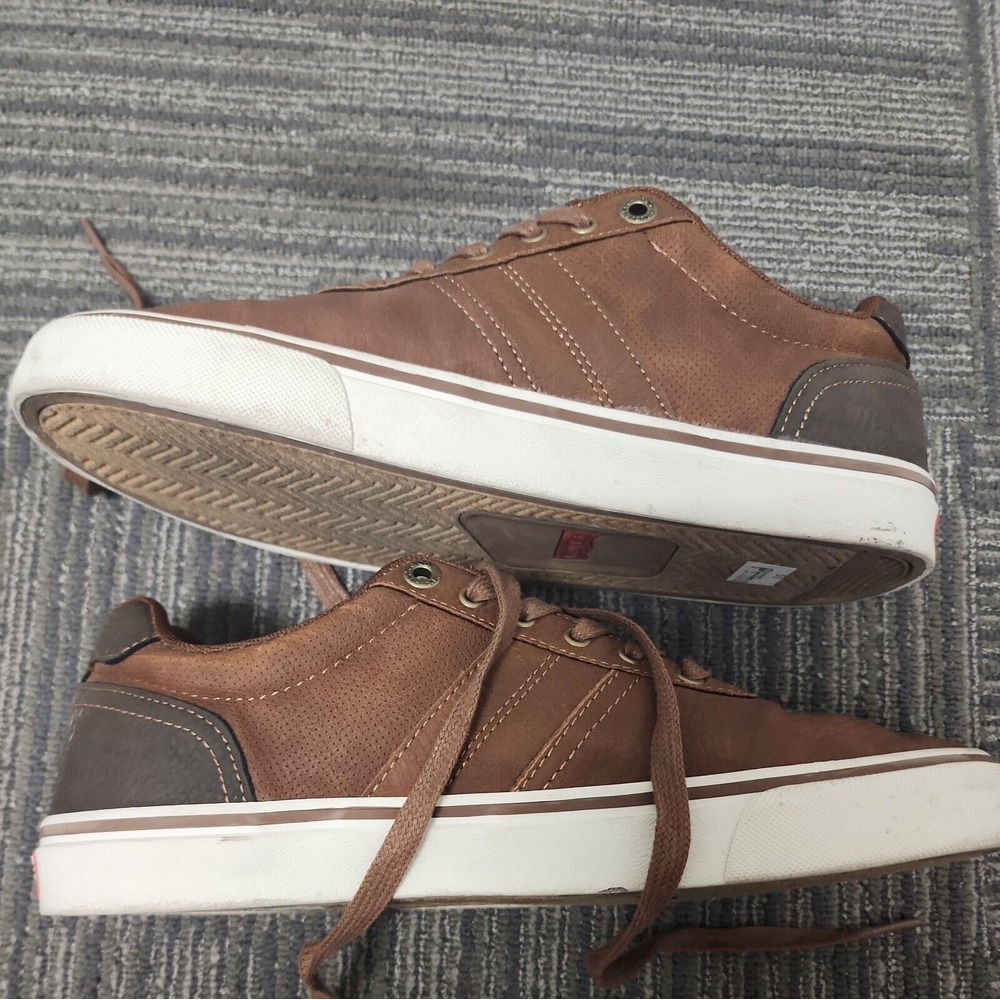 Levis Strauss Men's Size 8 Brown Casual Comfort‎ Sneakers